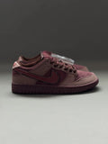 Nike SB Dunk Low “City of Love Pack – Burgundy”