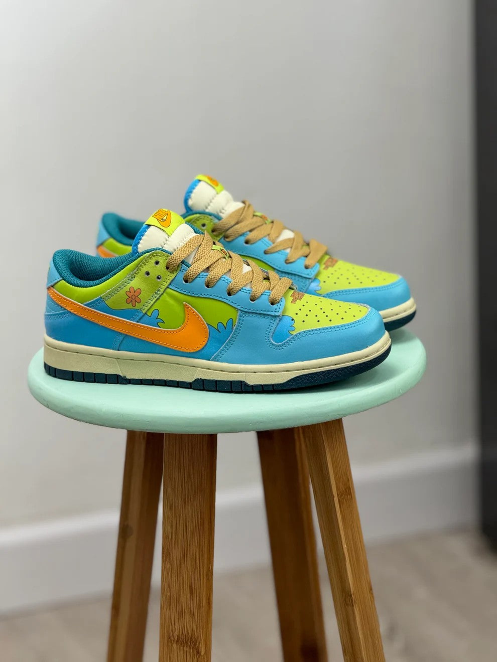Nike Dunk Low Custom “Scooby-Doo”